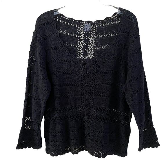 E C I New York Woman’s Black Sweater - Picture 1 of 4